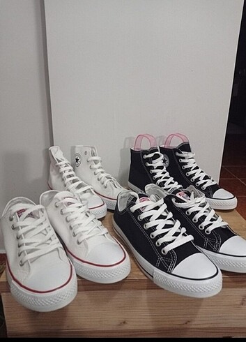 Converse 38-41-42 numaralar var 