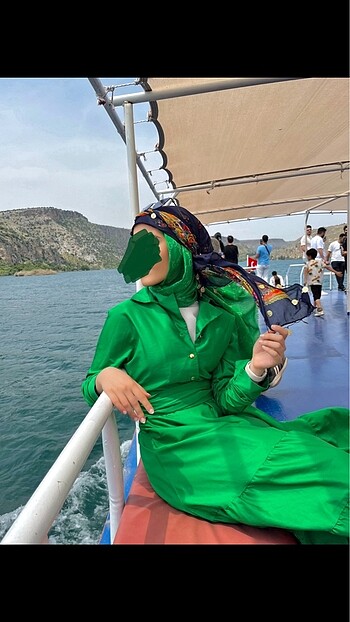 Yeşil elbise