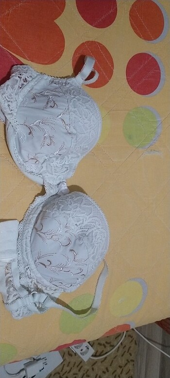 İçinde dolgusu yok