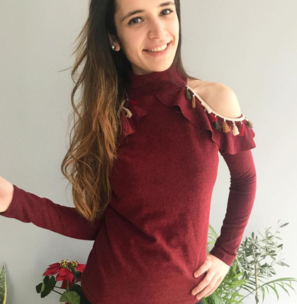 Omuz detaylı triko 