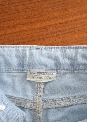 LC Waikiki Kız çocuk kot şort