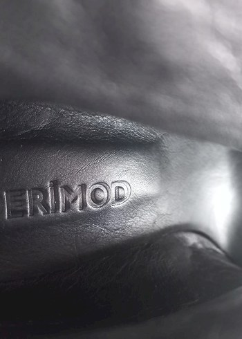 40 Beden derimod Siyah Süet Bağcıklı Stiletto Bot