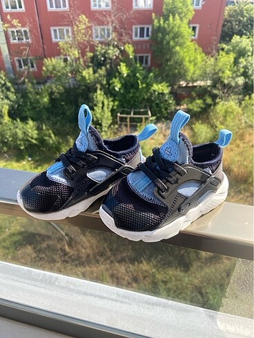 Nike bebek yürüyüş ayakkabısı