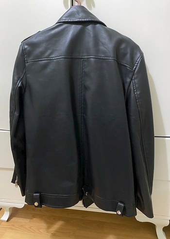 Stradivarius Siyah Oversize Deri Biker Ceket - Görsel 2