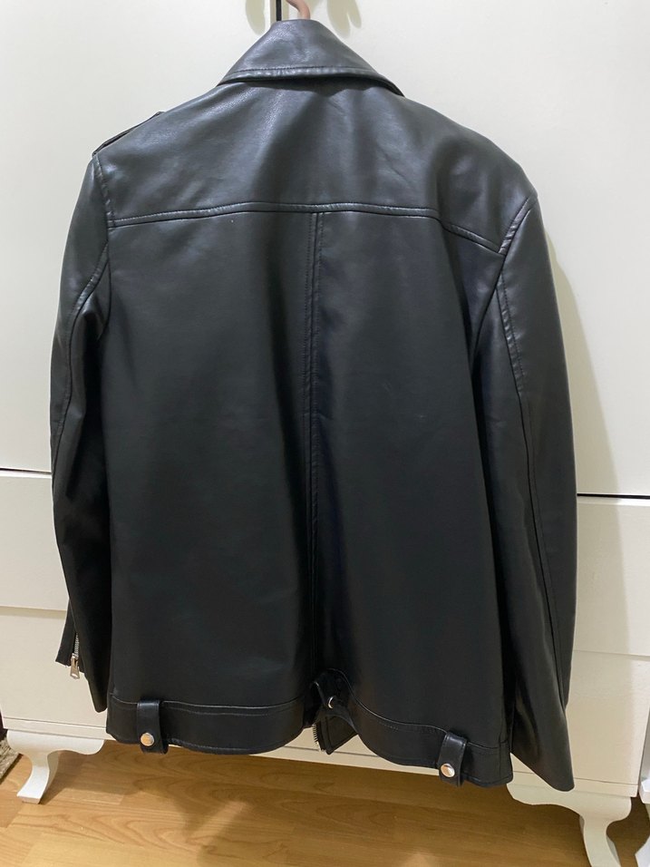 Stradivarius Siyah Oversize Deri Biker Ceket - Görsel 2