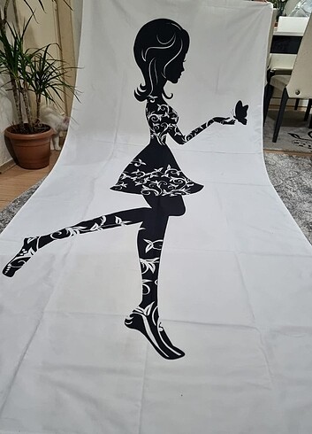 Kız Çocuk Perdesi