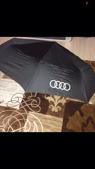 Audi marka şemsiye