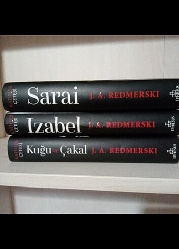  Sarai İzabel Kuğu ve Çakal 