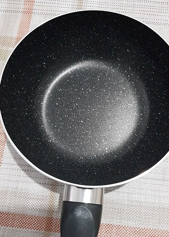 Papilla Granit Görünümlü Mini Wok Tava 18 cm - Görsel 2