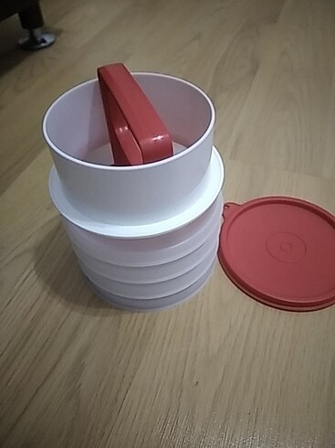 Tupperware hamburger köftesi kalıbı