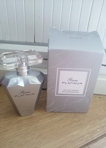 Avon parfüm yarı fiyatına