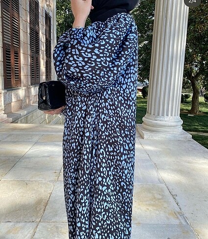 m Beden Mavi Siyah Leopar Elbise