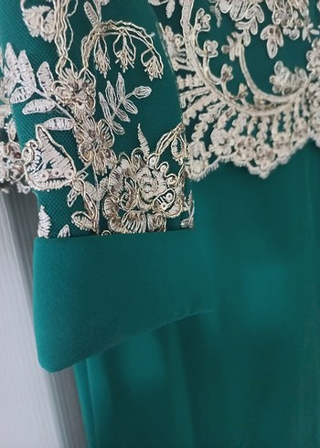 Yeşil İşlemeli Dantelli Uzun Abiye Elbise - Görsel 2