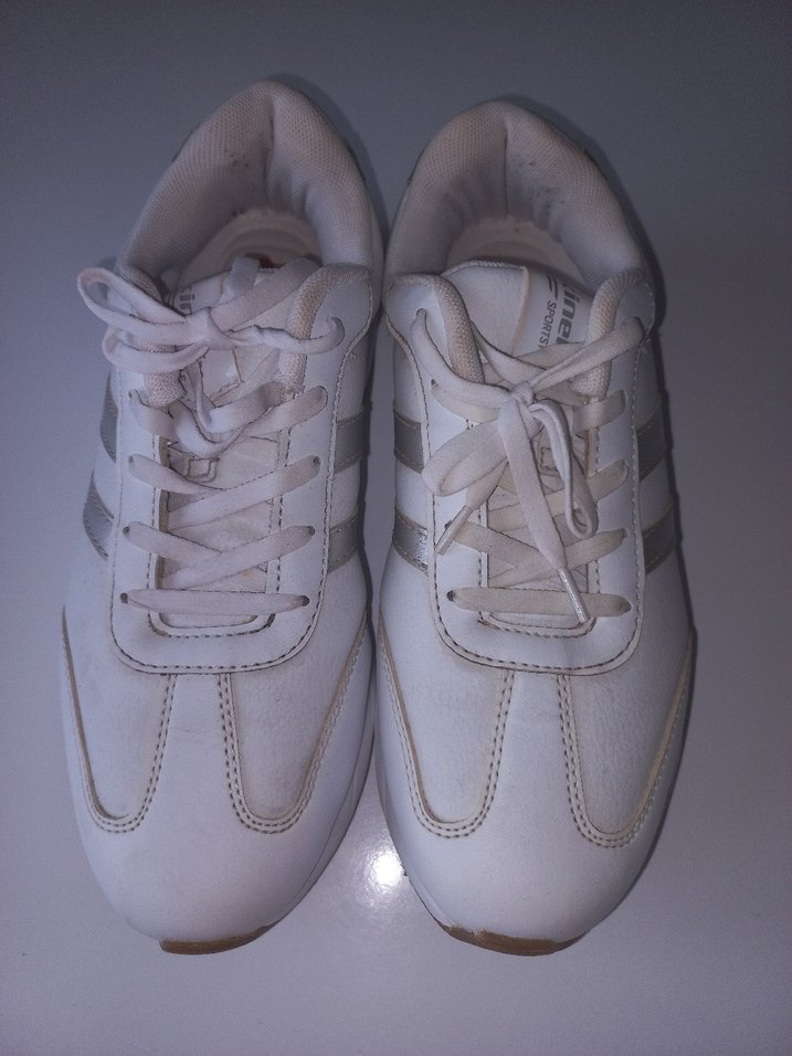 Beyaz Dolgu Topuklu Kadın Spor Ayakkabı - Görsel 3