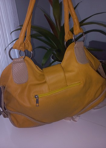 Sarı Deri Kadın Çanta - Tokalı, Yılan Desenli - Görsel 2