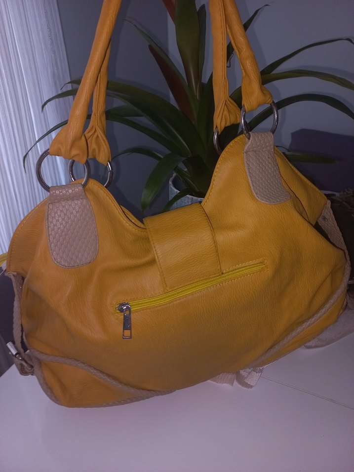 Sarı Deri Kadın Çanta - Tokalı, Yılan Desenli - Görsel 2