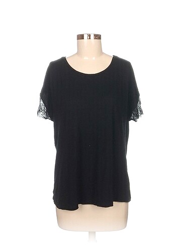 LC Waikiki Bluz %70 İndirimli.