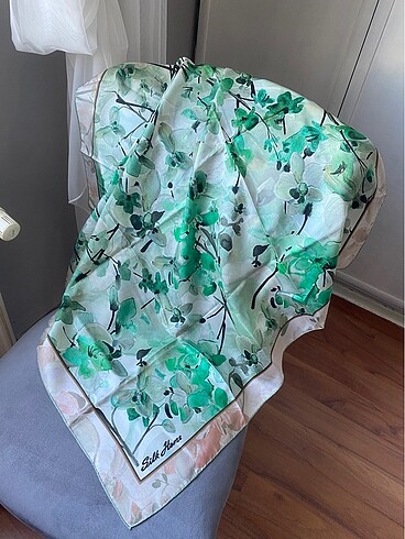 Silkhome tivil ipek eşarp