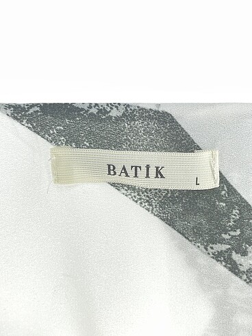 l Beden çeşitli Renk Batik Bluz %70 İndirimli.