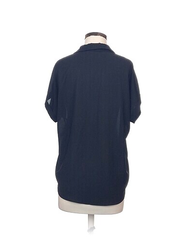 40 Beden Koton Bluz %70 İndirimli.