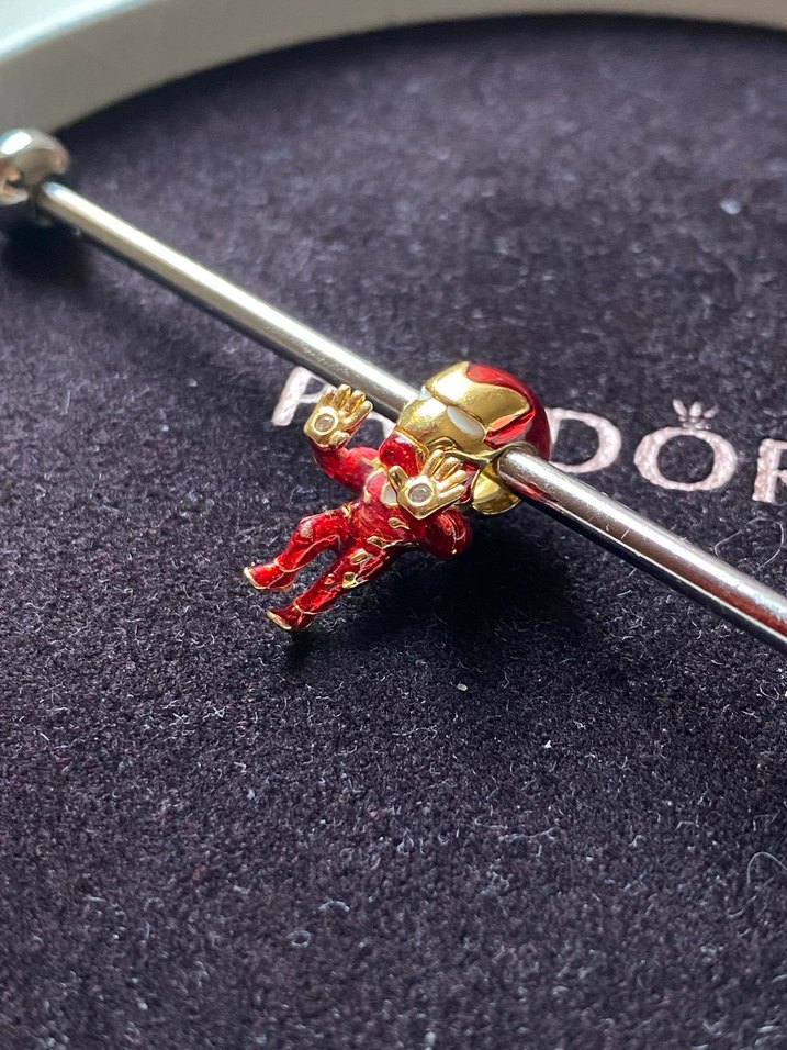 Iron man charm - Görsel 3