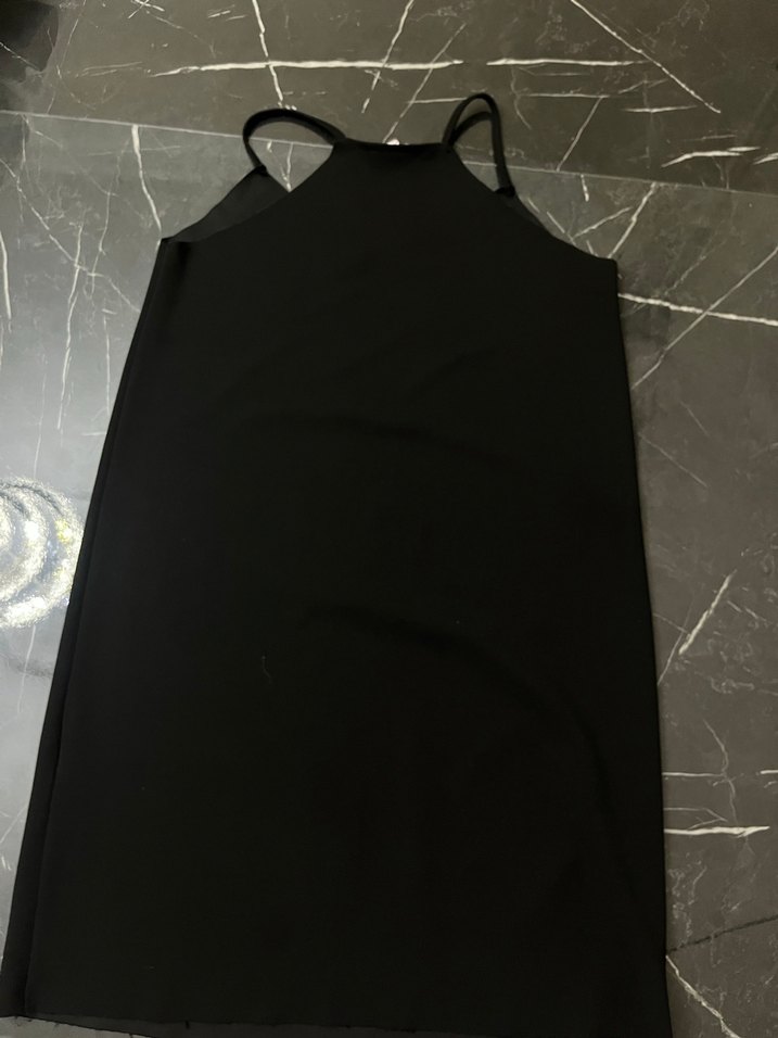 Siyah Midi V Yaka Kolsuz Elbise - Görsel 3