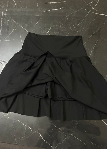 Siyah Pilili Mini Etek - Görsel 2