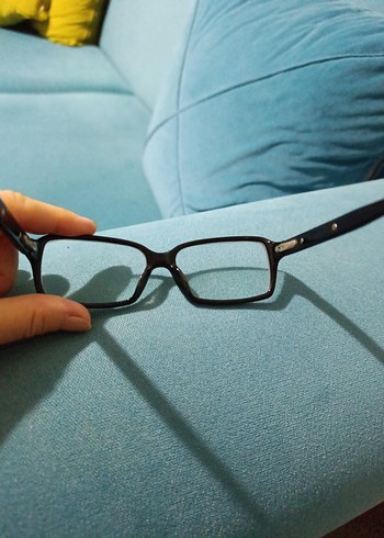 Klasik Şıklıkta Gözlük çerçevesi - Görsel 5