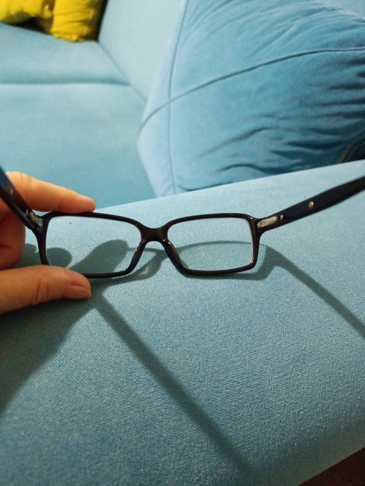 Klasik Şıklıkta Gözlük çerçevesi - Görsel 5