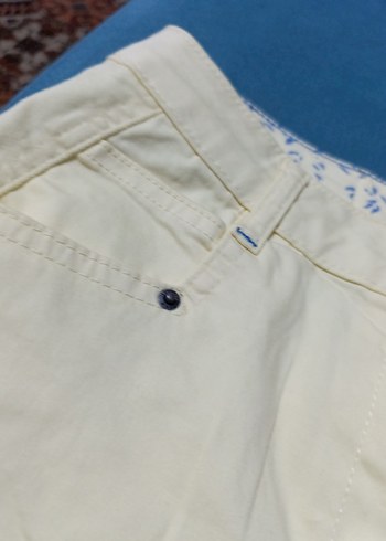 Kadın sarı Kısa Bermuda Şort - Görsel 3