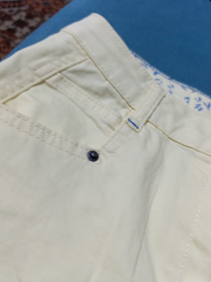 Kadın sarı Kısa Bermuda Şort - Görsel 3