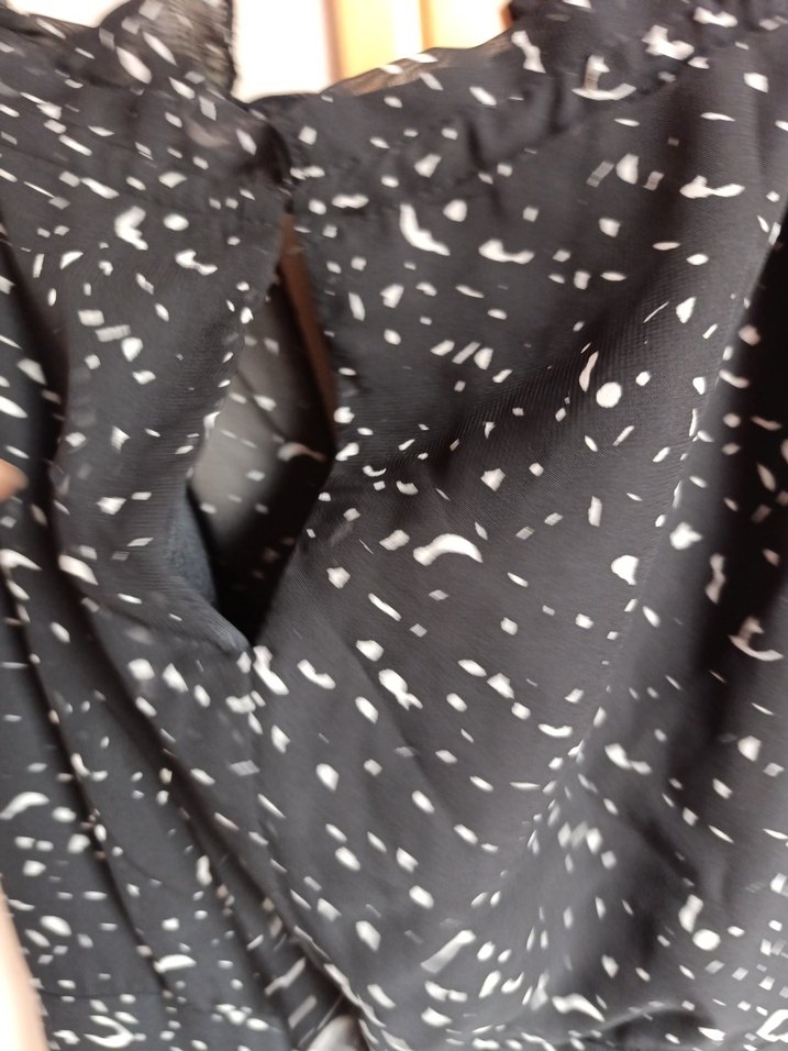 Siyah Fırfırlı Uzun Askısız Abiye Elbise - Görsel 2