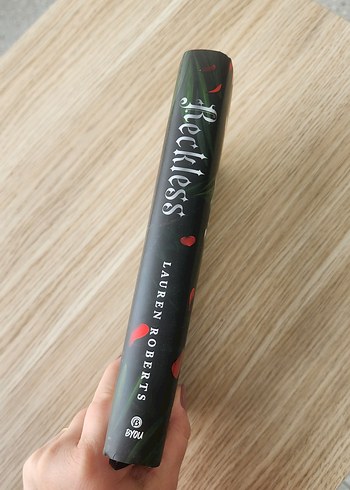  Beden Reckless - Lauren Roberts Roman