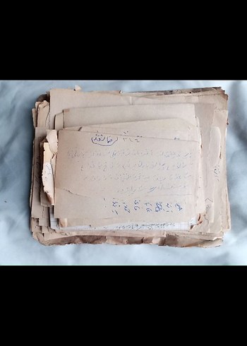 Beden El Yazması Şiir Kitabı