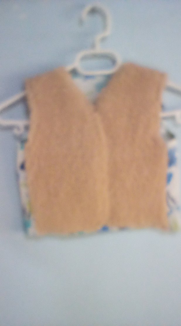 Kızlar için Bej Peluş Yelek - Görsel 5