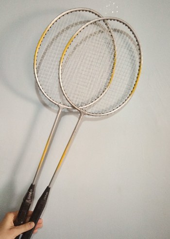 Beyaz-Gri Badminton Raketi Çifti