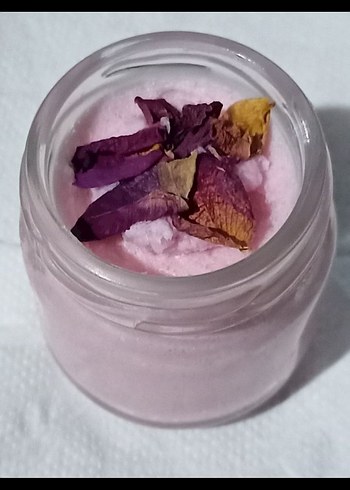 Beden Isparta gülünden doğal gül krem peeling