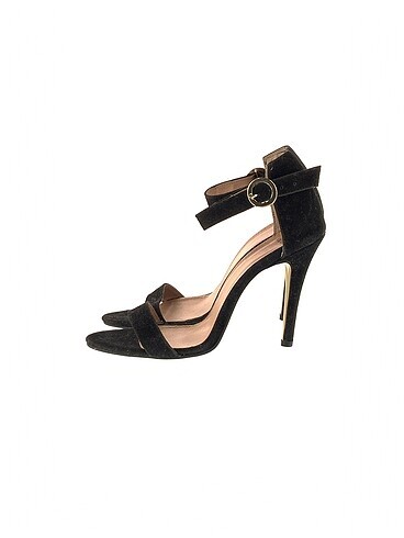 Defacto Stiletto %70 İndirimli.
