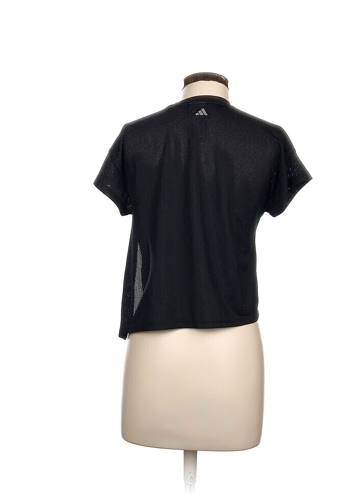 Adidas T-shirt %70 İndirimli. - Görsel 3