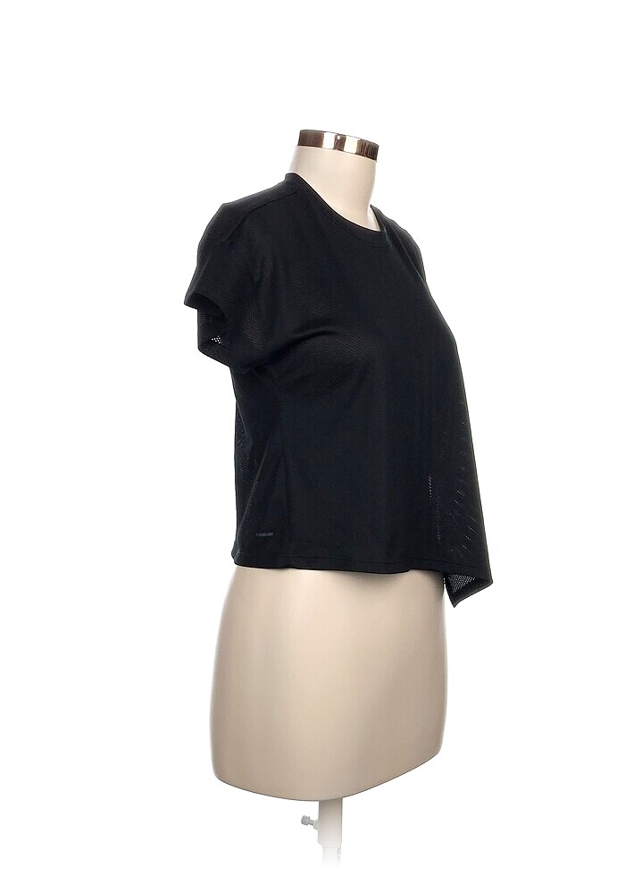 Adidas T-shirt %70 İndirimli. - Görsel 2