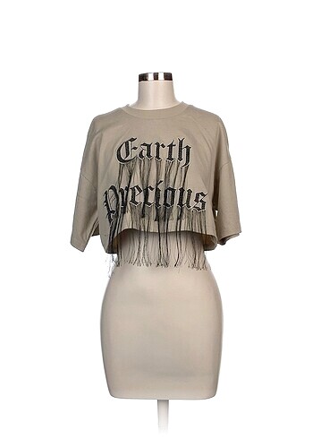 Twist T-shirt %70 İndirimli.