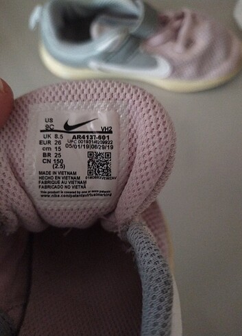 26 Beden pembe Renk Nike spor ayakkabı