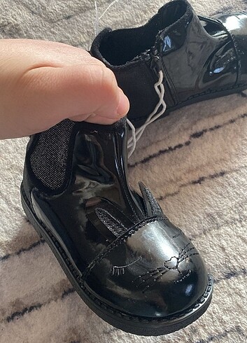 LC Waikiki Kız çocuk bot 25 numara 