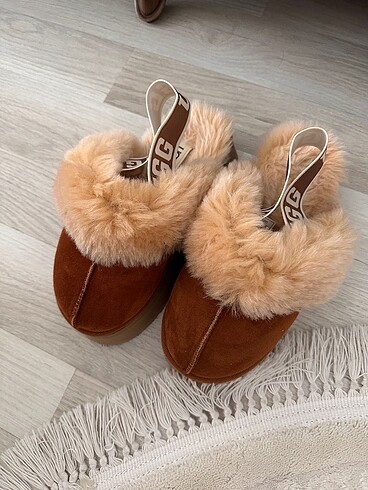 37 Beden Ugg terlik
