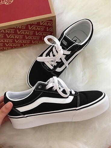 vans kadın spor ayakkabı