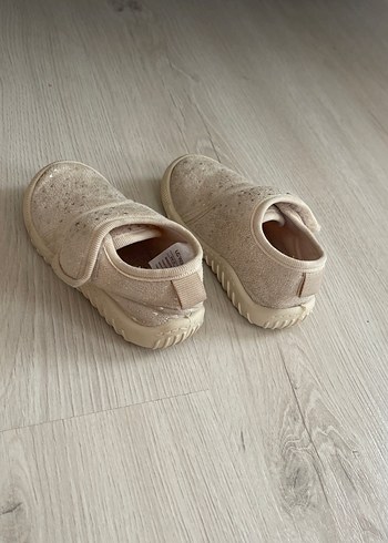 Kız Çocuk Bej Sıcak Terlikler - Cırt Cırtlı - Görsel 3