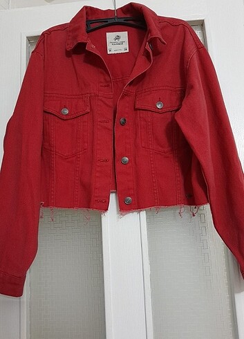 Pull&bear kırmızı kot ceket