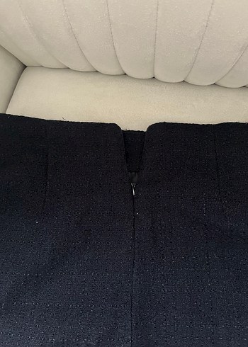 Düğmeli Siyah Yün Mini Etek - Görsel 5