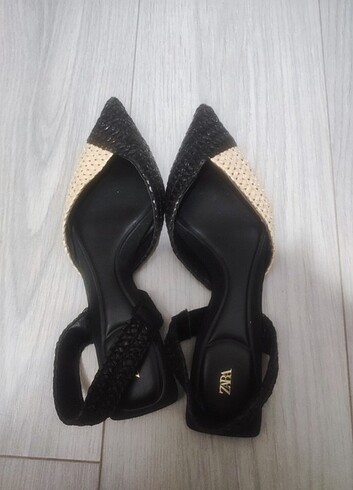 38 Beden camel Renk Zara Sandalet
