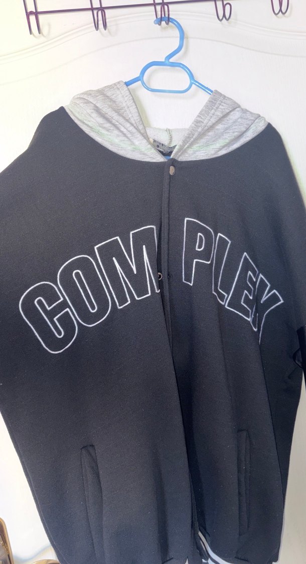 Siyah Kadın Bomber Ceket Kapüşonlu - Görsel 2